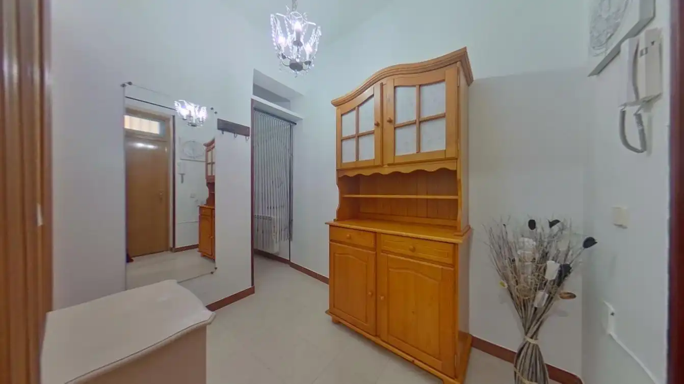 Study for sale in Madrid