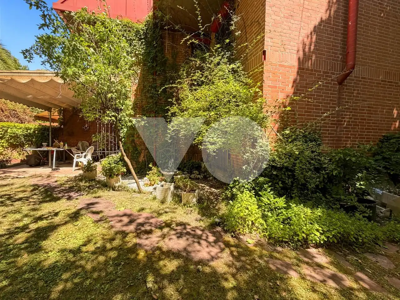Jardí de Casa o xalet en venda en Madrid amb Calefacció, Jardí privat i Parquet