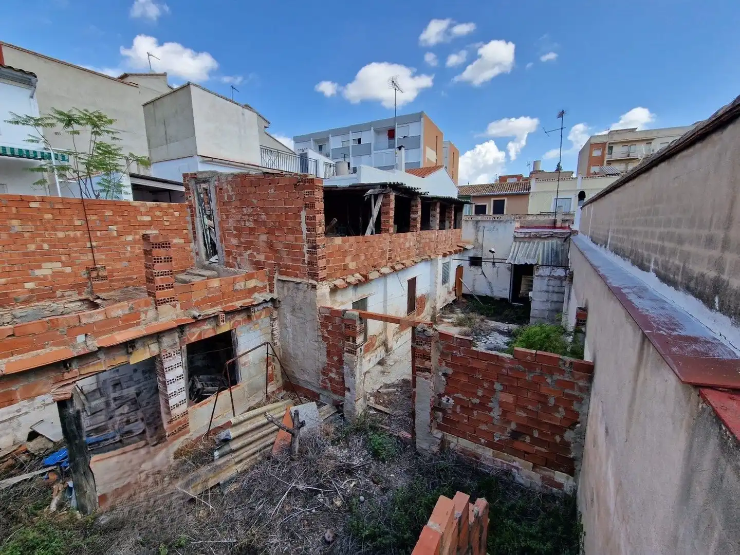 Vista exterior de Casa o xalet en venda en L'Alcúdia de Crespins amb Jardí privat i Terrassa