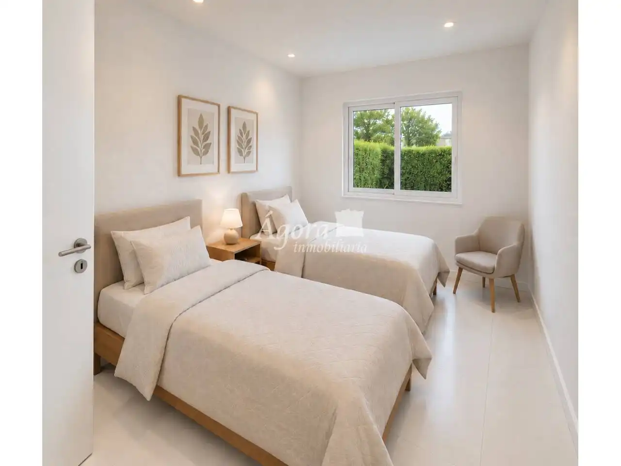 Bedroom of Detached homes for sale in Laguna de Duero  with Air Conditioner, Heating and Private garden