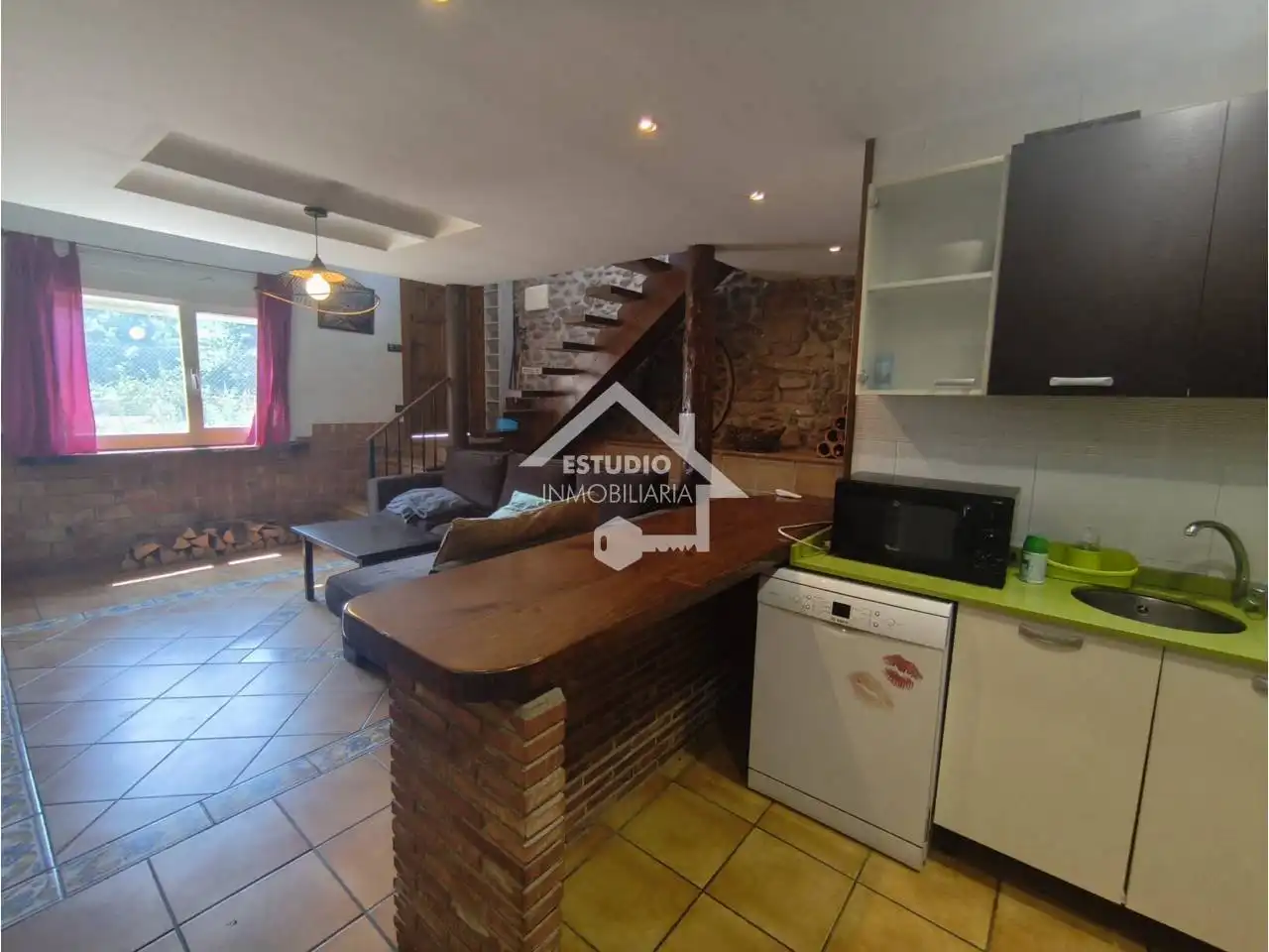 Cuina de Casa o xalet en venda en Villar de Torre amb Aire condicionat, Calefacció i Jardí privat