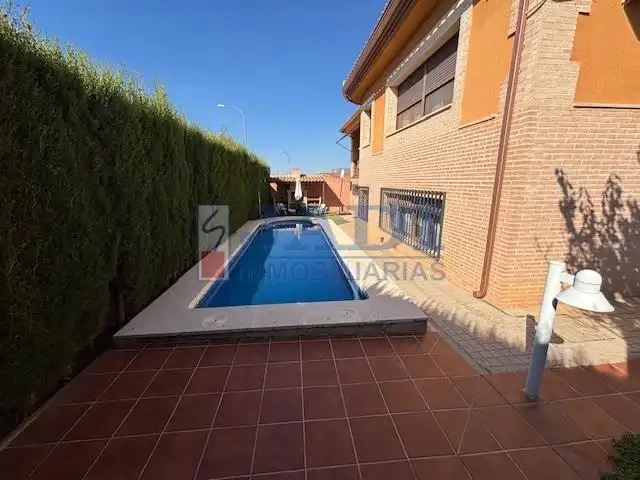 Chalet con piscina en venta en Valdepeñas, imagen 54