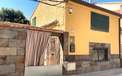 Vista exterior de Finca rústica en venda en Alberite de San Juan amb Aire condicionat, Calefacció i Jardí privat