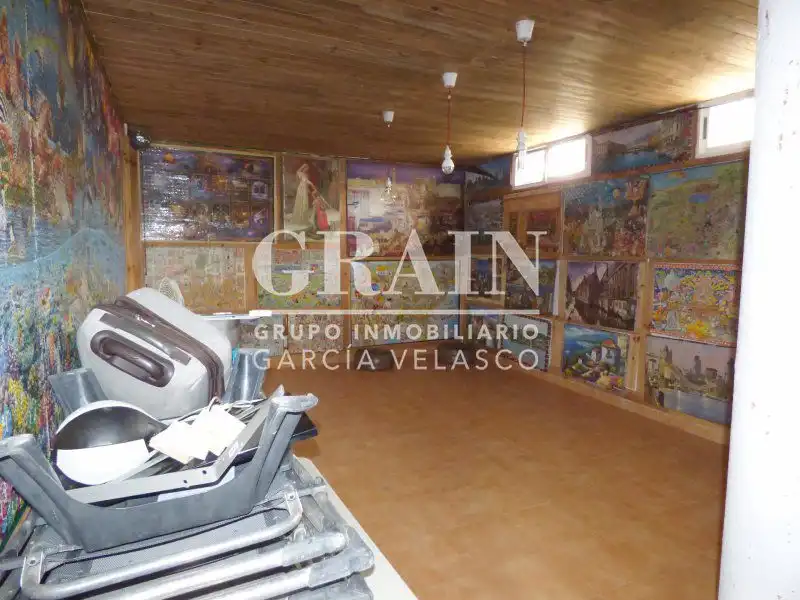 Houses for sale in Albacete  with Heating, Private garden and Storage room