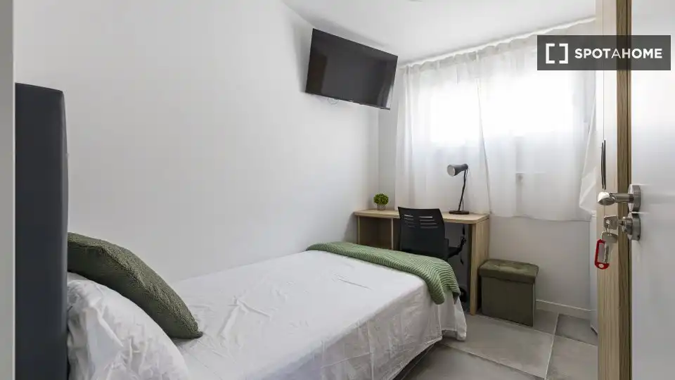 Bedroom of Flat for rent in Murcia  with Air Conditioner, Heating and Furnished