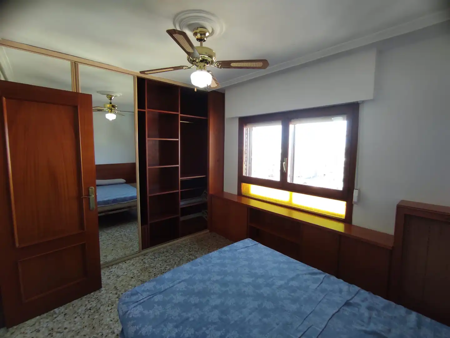 Bedroom of Flat for sale in Zaragoza  with Air Conditioner, Heating and Oven