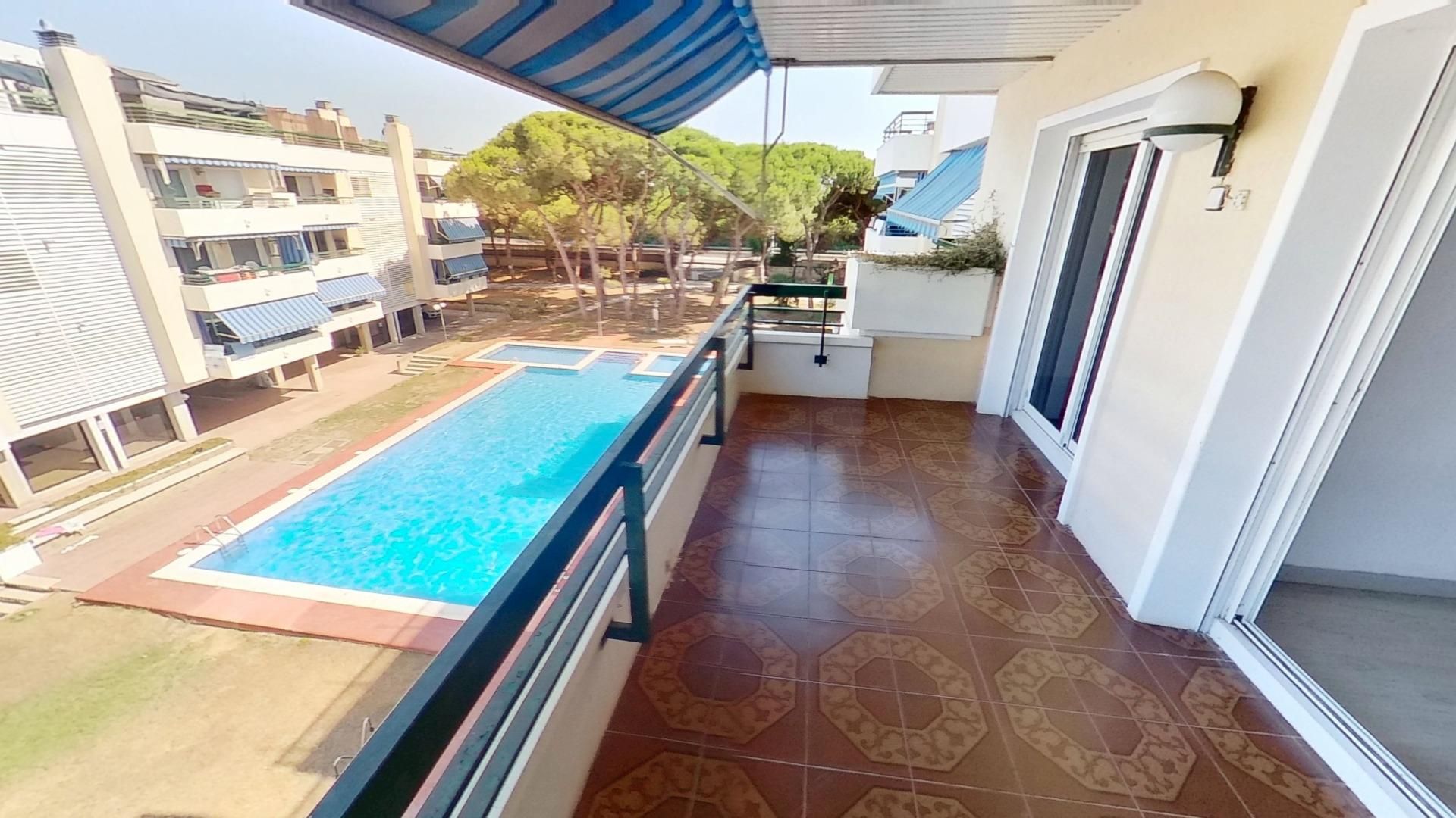 Piscina de Ático en venta en Gavà con Aire acondicionado, Calefacción y Parquet