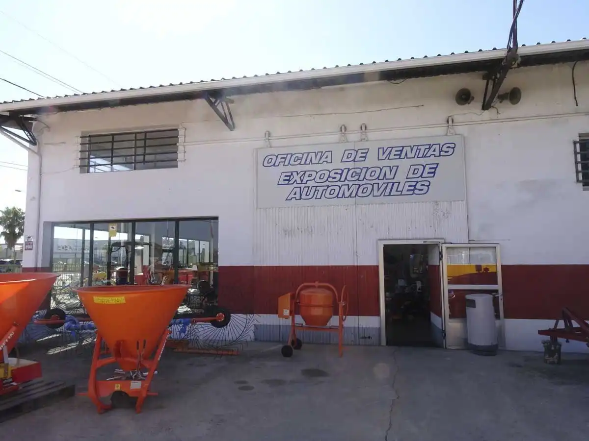 Locale commerciale in affitto a Moraleja, imagen 5