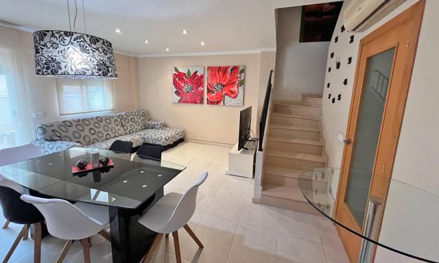 Casa adosada en Venta en Camí de l'Om Blanc en Playa - Ben Afeli