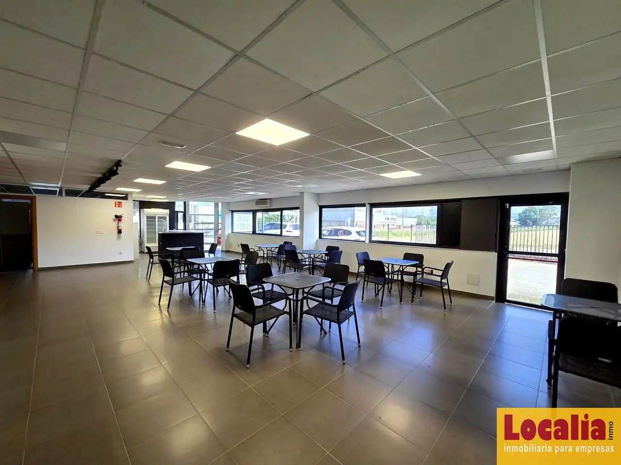 Industrial buildings for rent in San Felices de Buelna