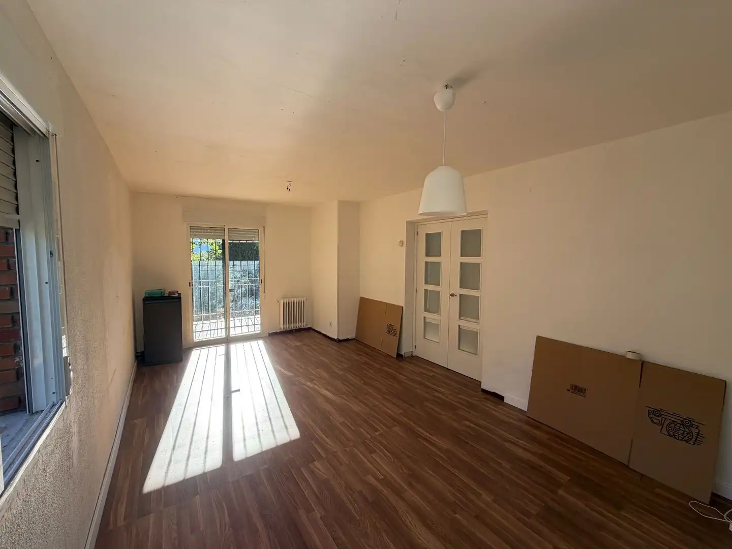 Sala de estar de Casa o chalet en venta en Robledo de Chavela con Calefacción, Jardín privado y Terraza