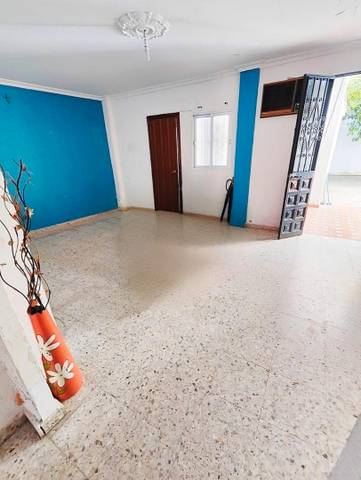 Casa-chalet en Venta en Calle Castilleja de la Cuesta en Palmete