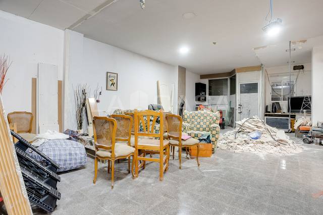 Local comercial en Venta en Passeig de la Verneda en La Verneda i la Pau