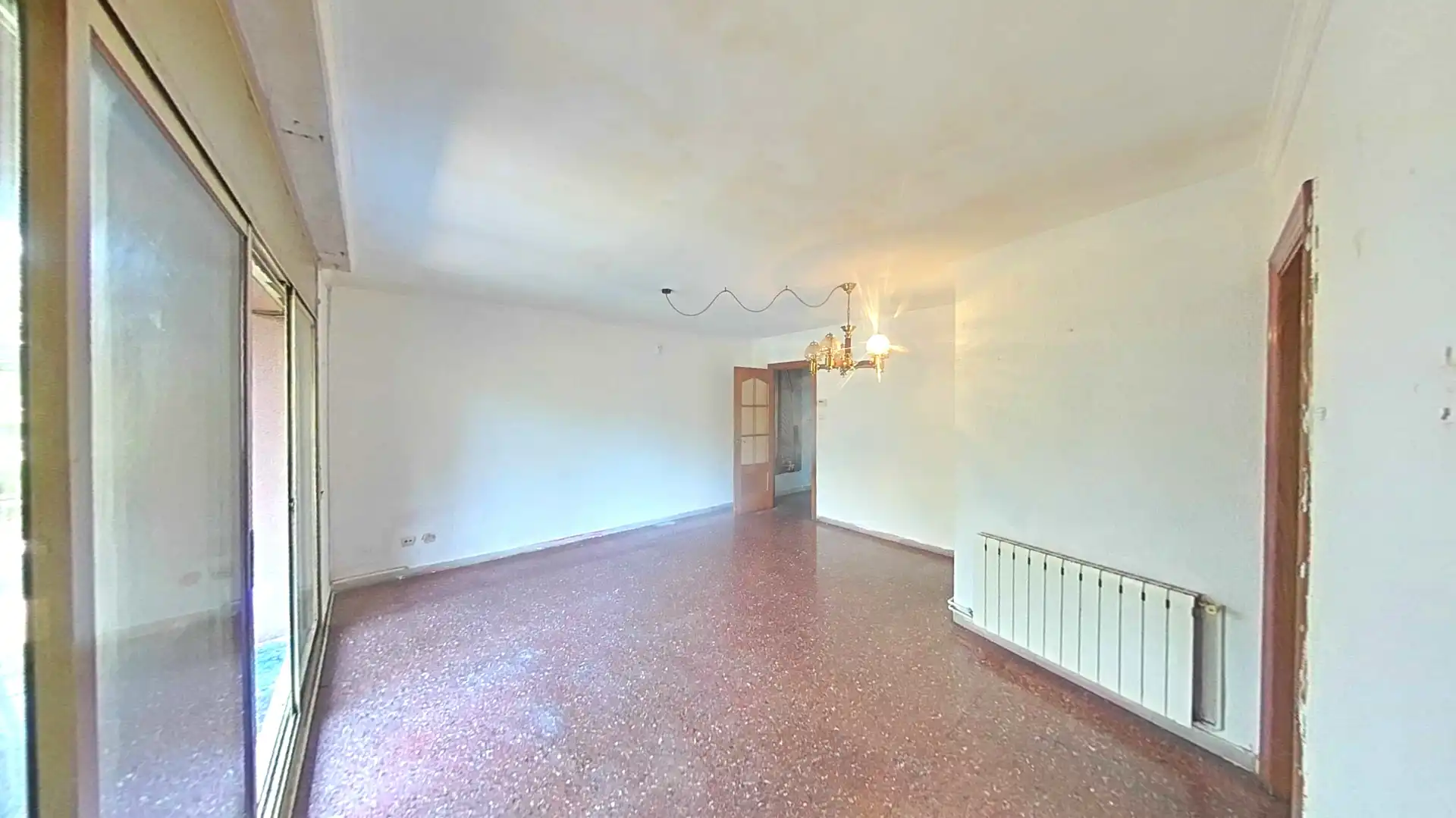 Sala d'estar de Apartament en venda en Terrassa amb Aire condicionat i Balcó