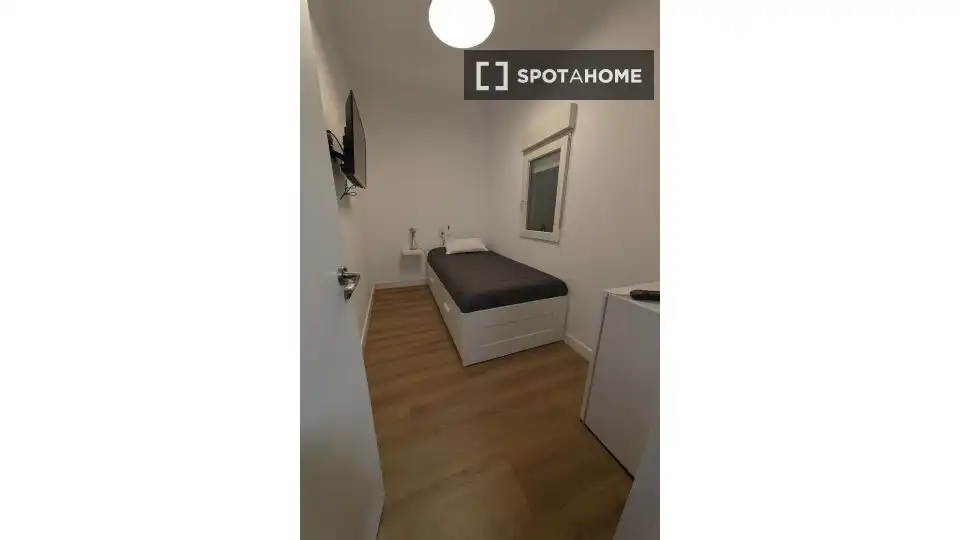 Room in Pradolongo