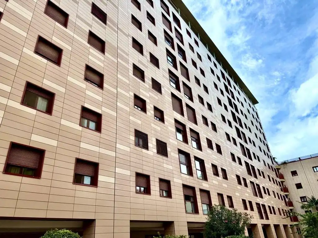 Exterior view of Garage for sale in Sevilla