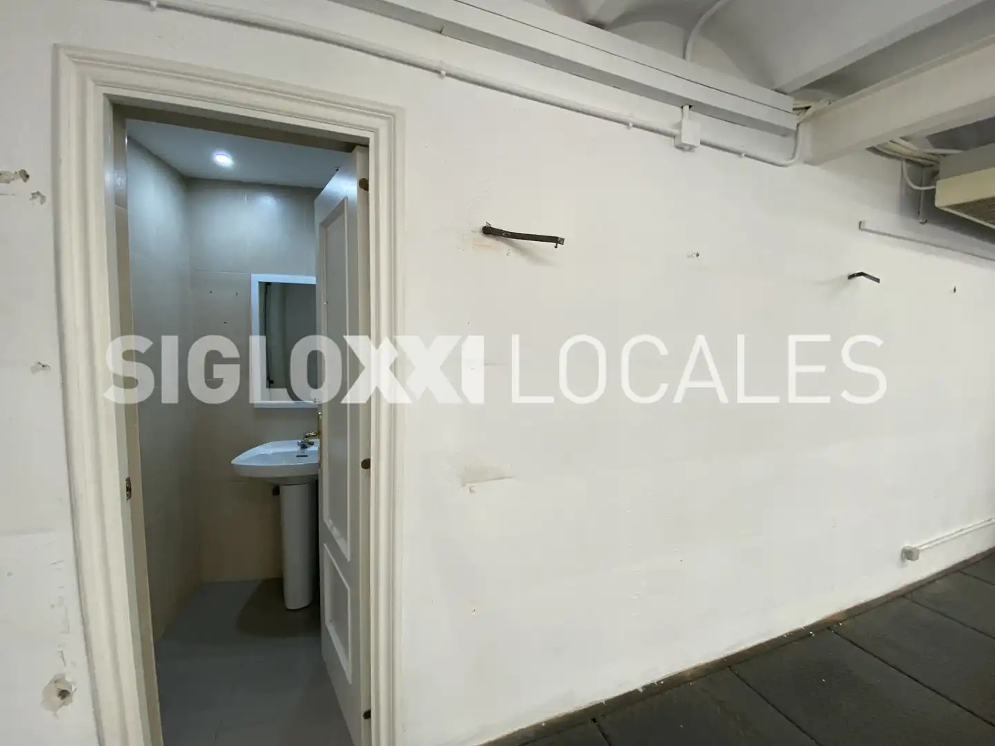 Local comercial en alquiler en TRAFALGAR, imagen 22