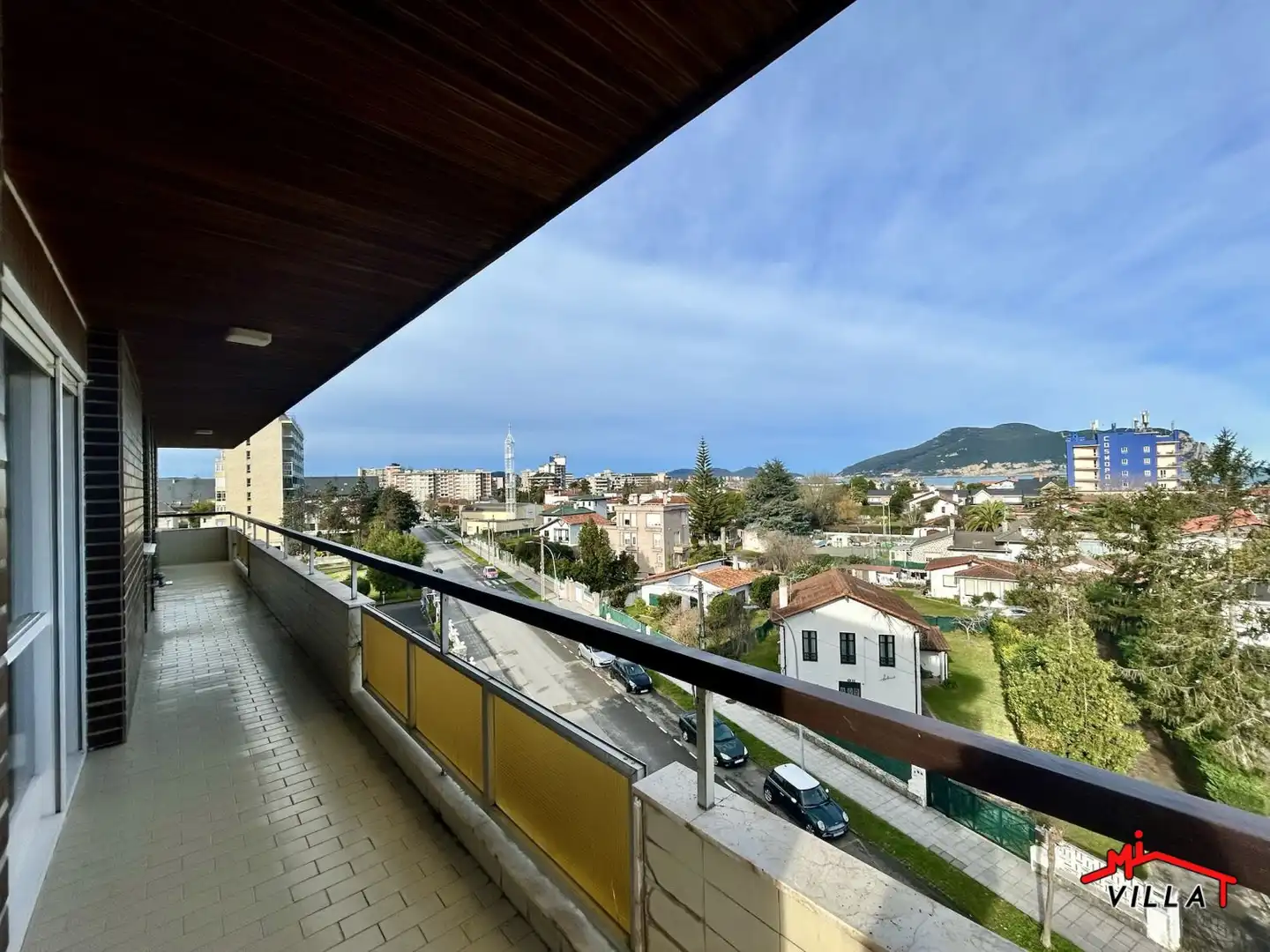Exterior view of Flat for sale in Laredo  with Terrace