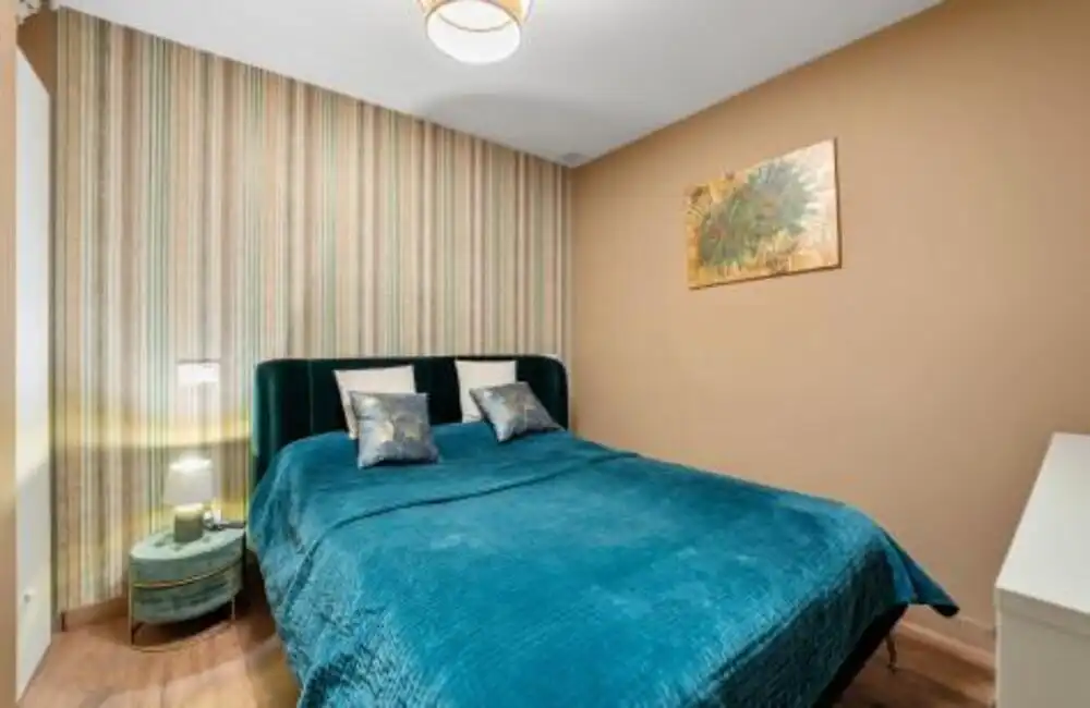 Schlafzimmer von Erdgeschoss zum Verkauf in Benahavís mit Klimaanlage, Terrasse und Abstellraum