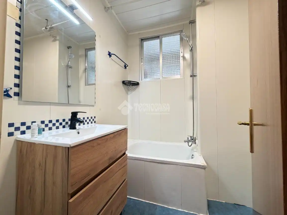 Piso con ascensor en venta en Moratalaz, imagen 9