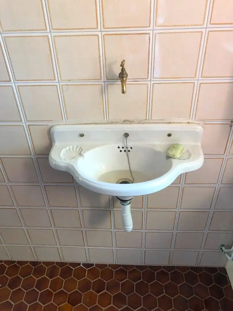 Badezimmer von Haus oder Chalet zum Verkauf in Oleiros mit Privatgarten, Parkett und Terrasse
