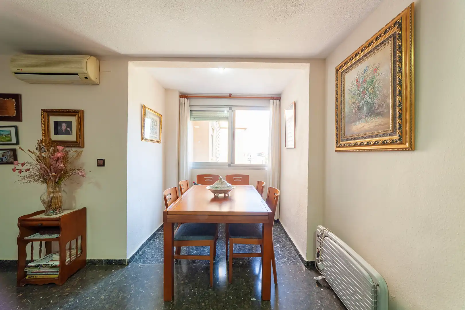 Comedor de Piso en venta en Valencia con Aire acondicionado