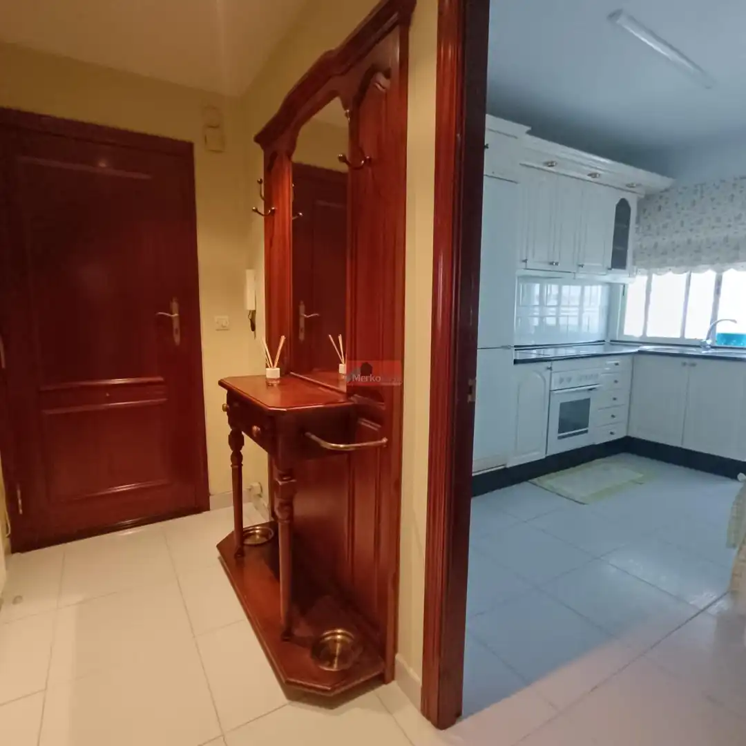 Flat for rent in Residencia - Abella