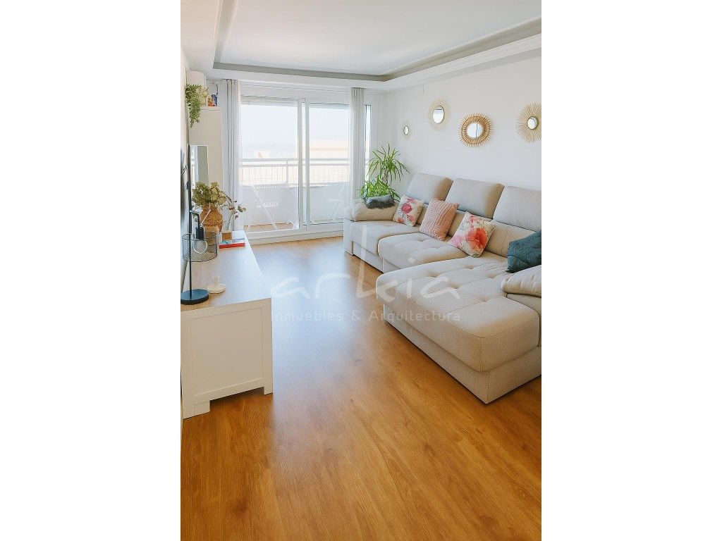 Living room of Flat for sale in Torrent  with Balcony