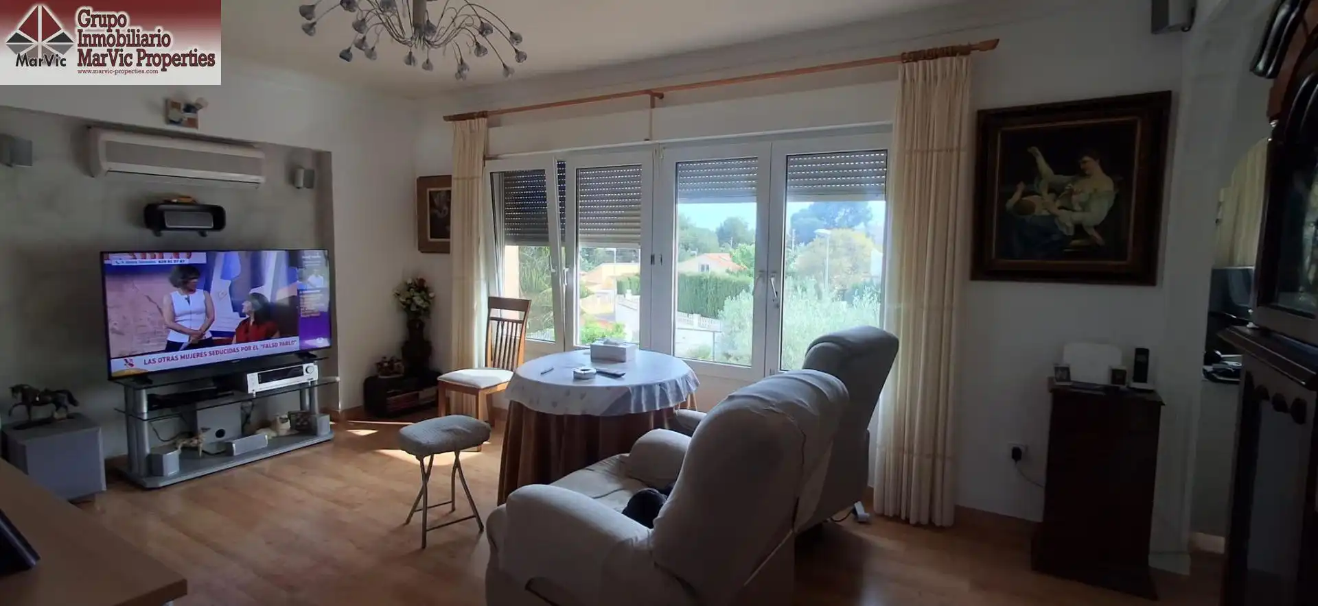 Sala d'estar de Casa o xalet en venda en La Nucia