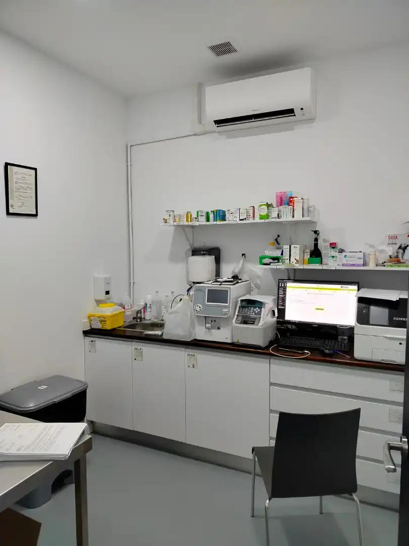 Nave industrial en traspaso en Parla con Calefacción