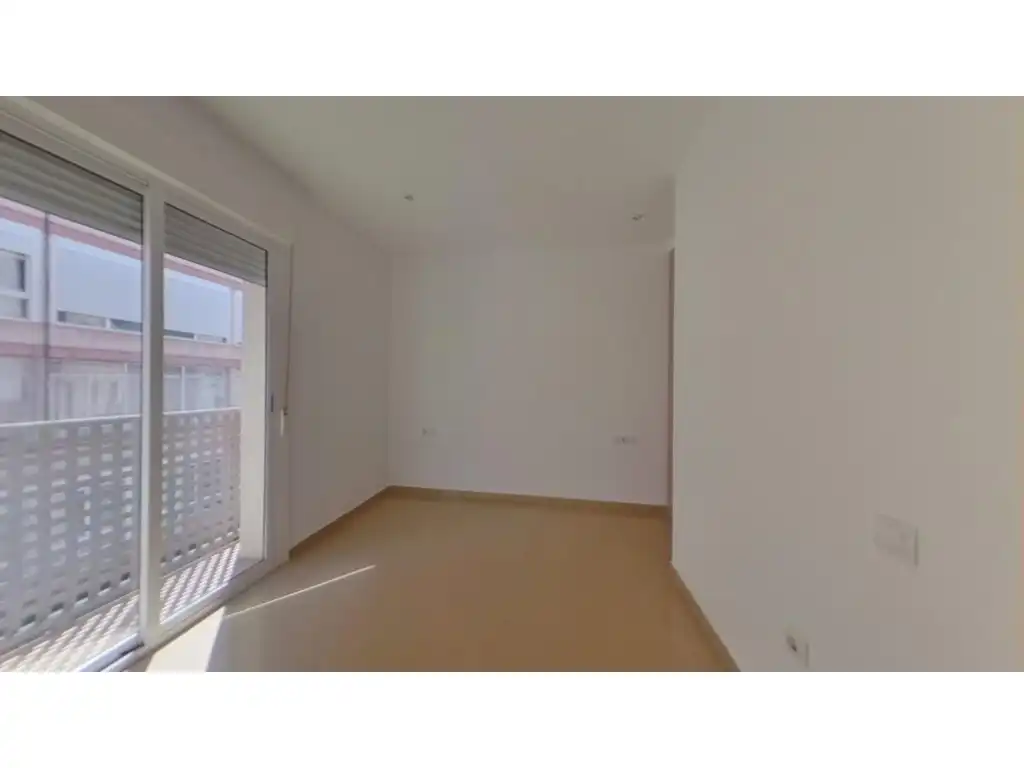 Piso con ascensor en venta en Avenida Estanislau Figueres, imagen 18