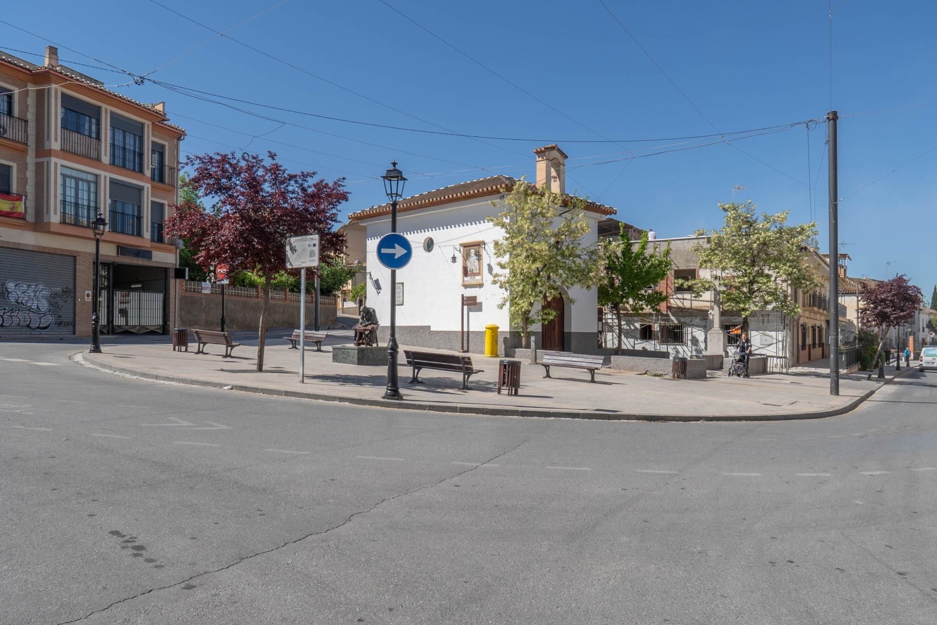 Vista exterior de Casa o xalet en venda en La Zubia
