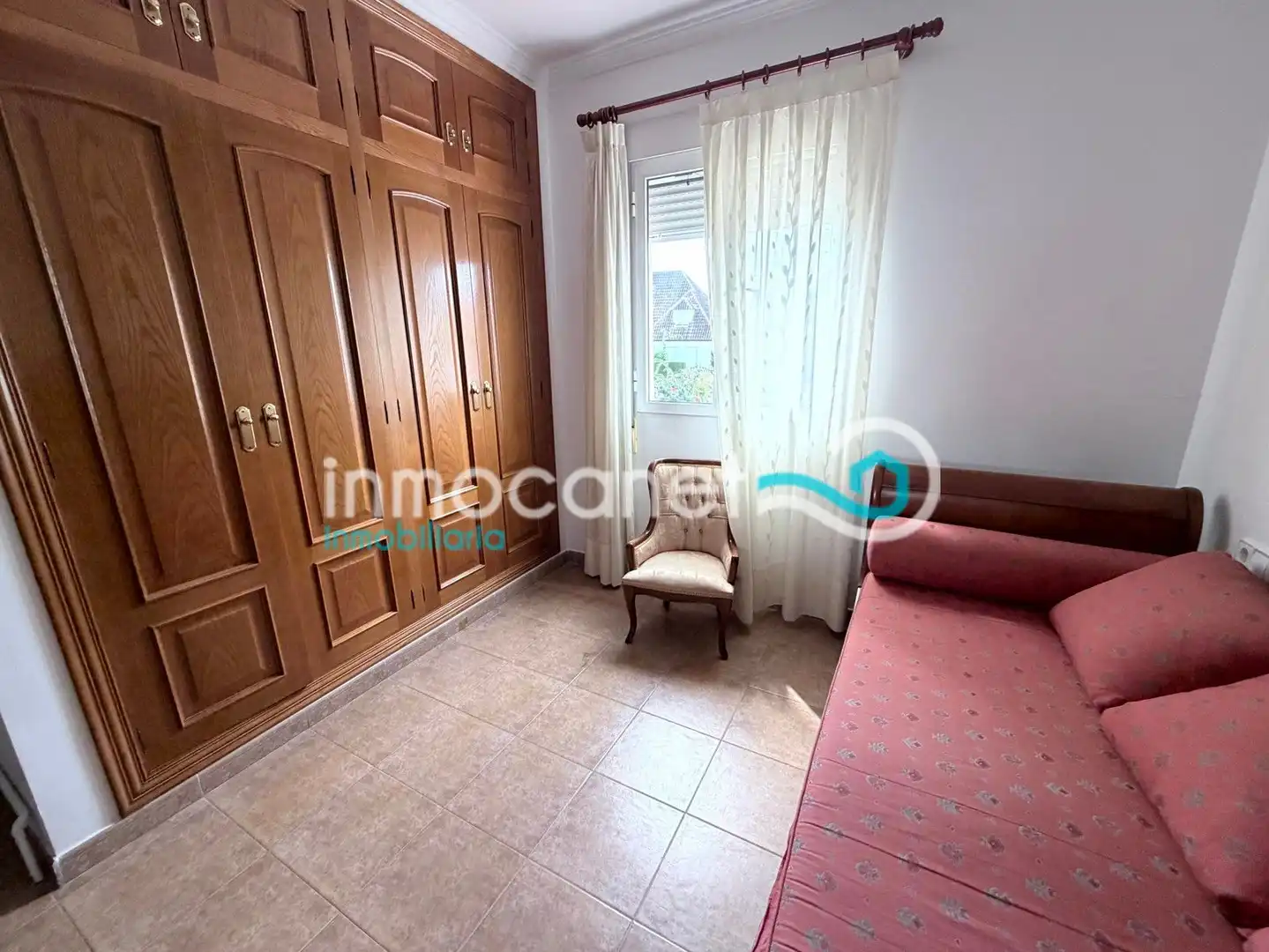 Houses for sale in Oliva, Valencia
