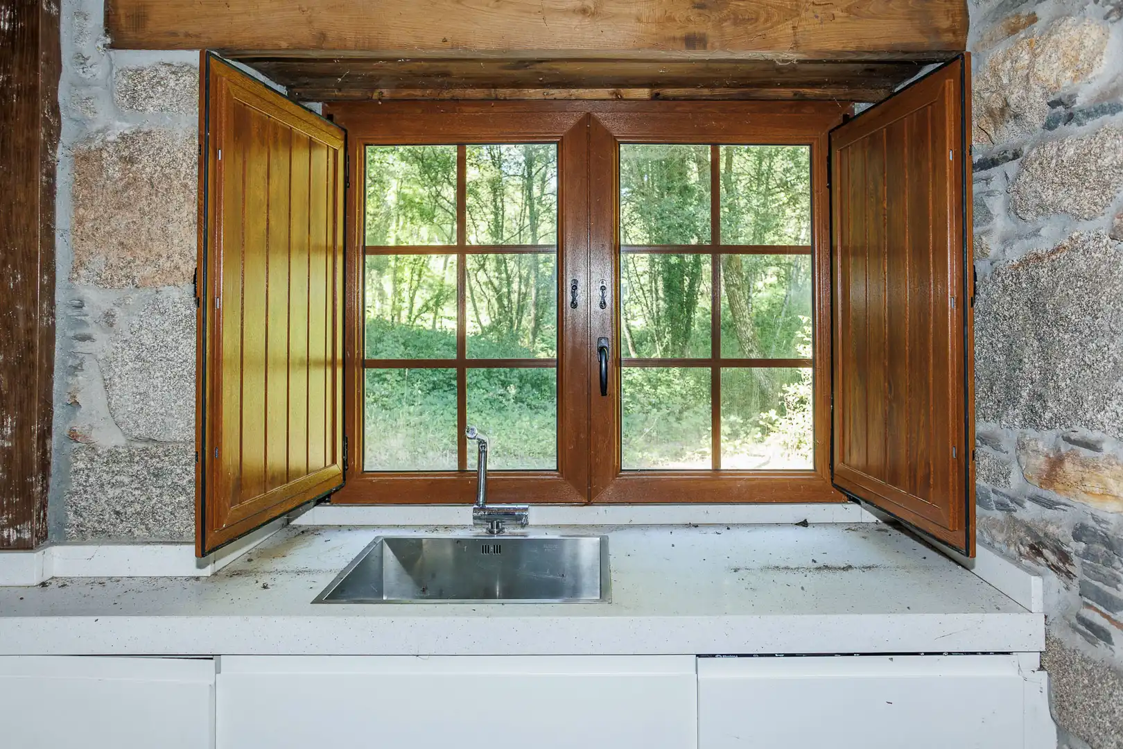 Cocina de Finca rústica en venta en Begonte