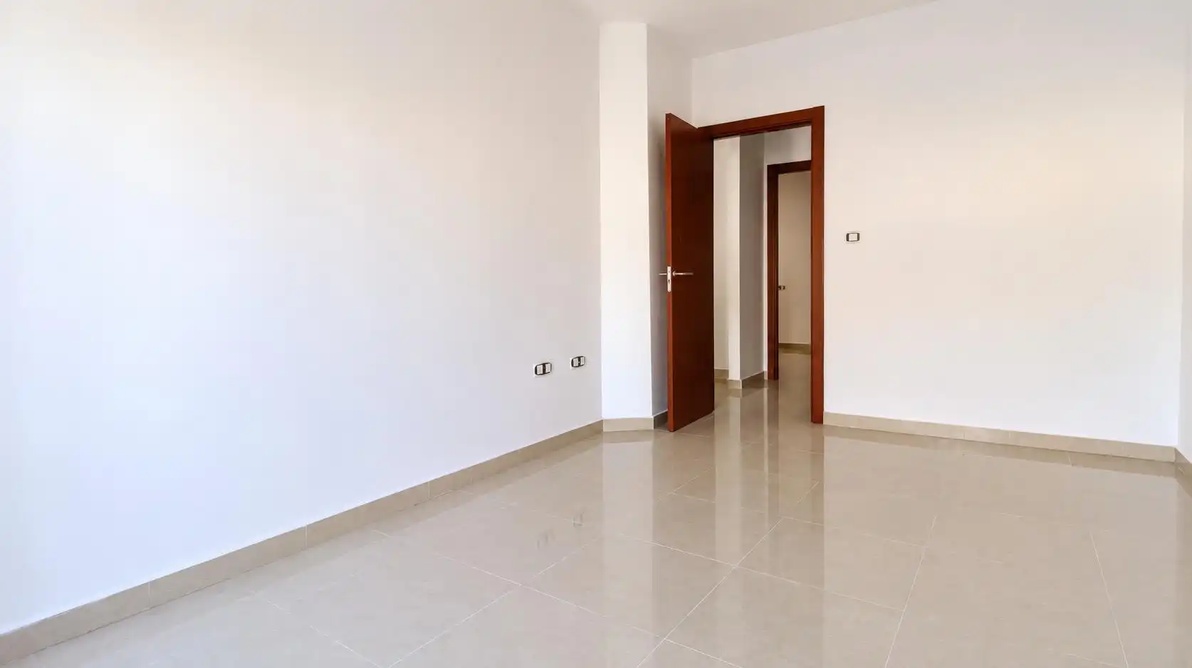 Flat for sale in Cármenes - Ríos