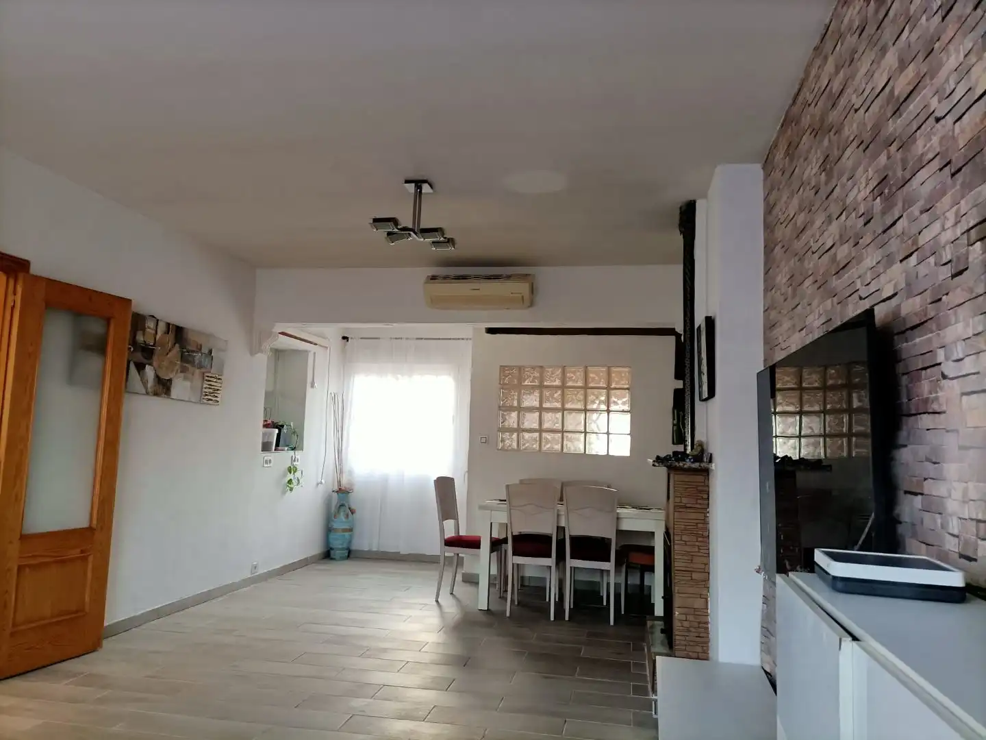 Living room of Houses for sale in Yeles  with Air Conditioner, Swimming Pool and Balcony
