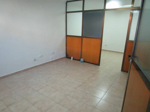 Local comercial en Alquiler en Mogente / Moixent