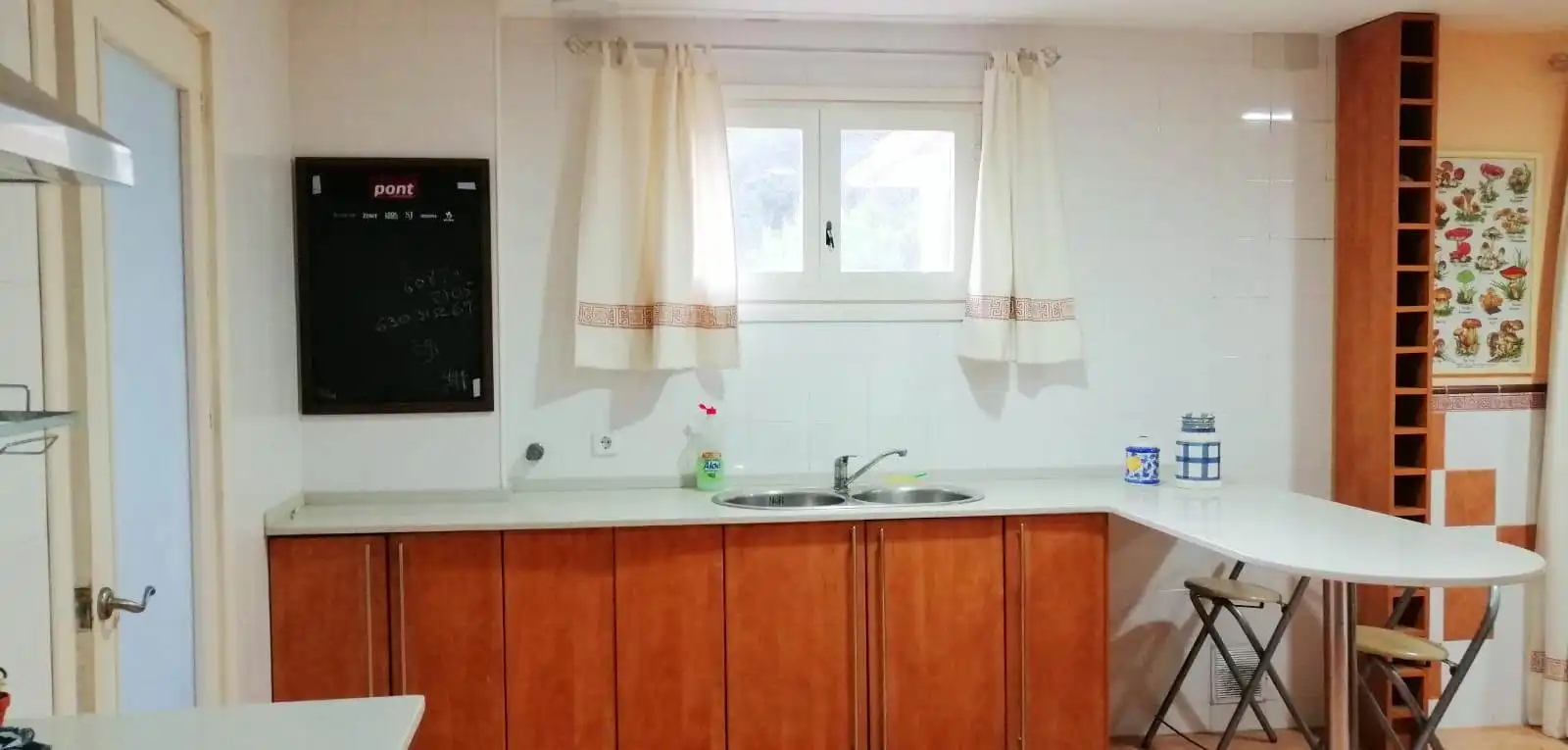 Kitchen of Houses for sale in La Llacuna  with Heating, Private garden and Parquet flooring