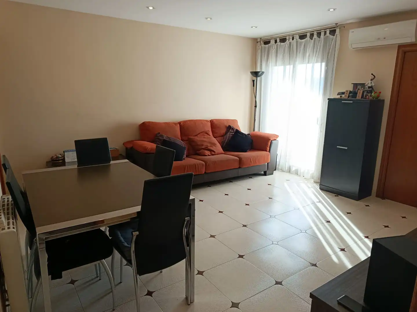 Living room of Flat for sale in Badalona  with Air Conditioner and Balcony