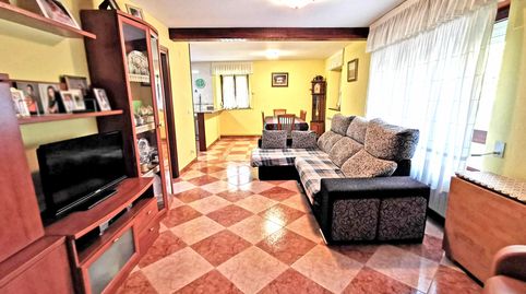 Foto 2 de Casa adosada en venda a Isequilla - Barrio Isequilla, 9, Liendo, Cantabria