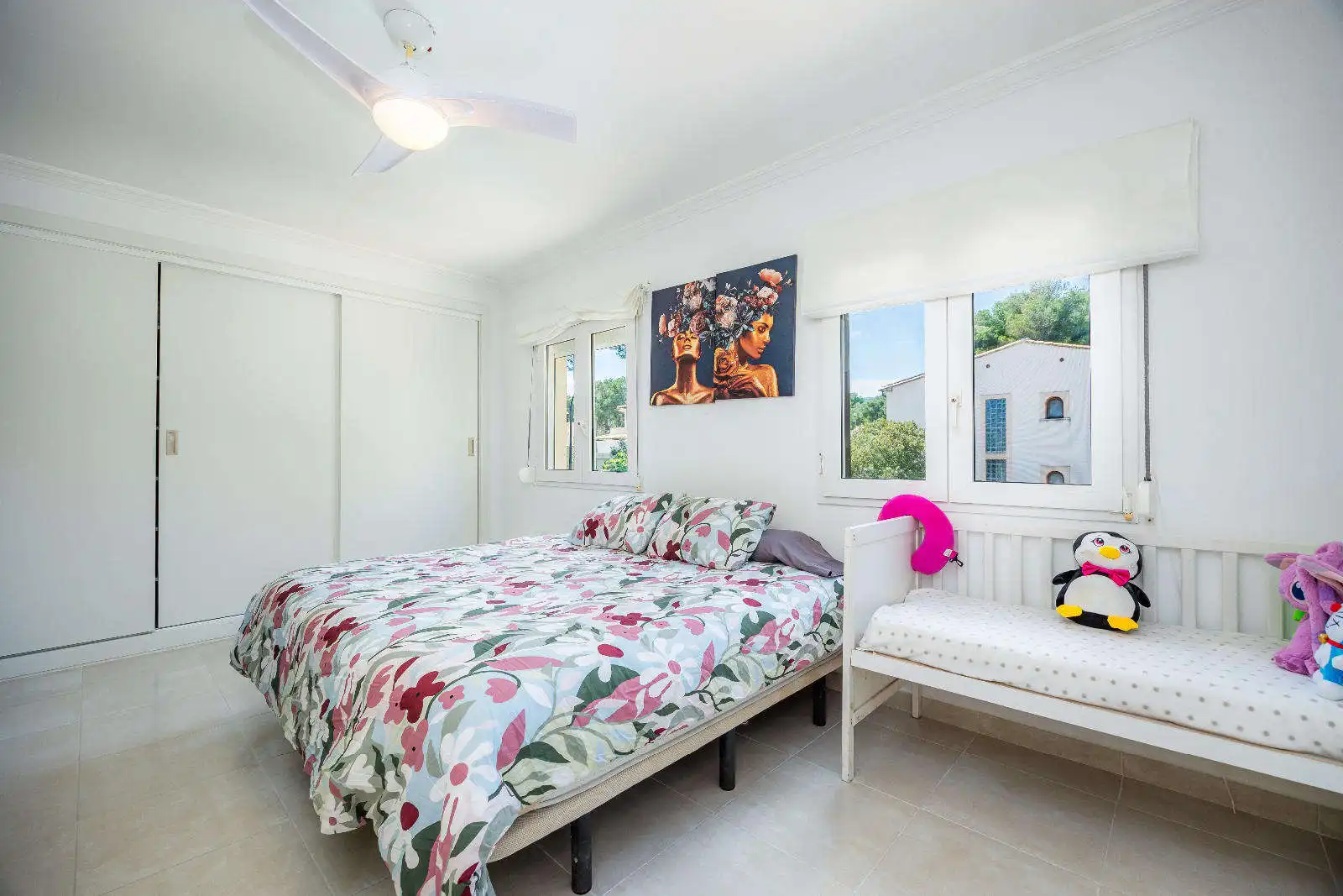 Schlafzimmer von Einfamilien-Reihenhaus zum Verkauf in Capdepera mit Klimaanlage, Terrasse und Möbliert