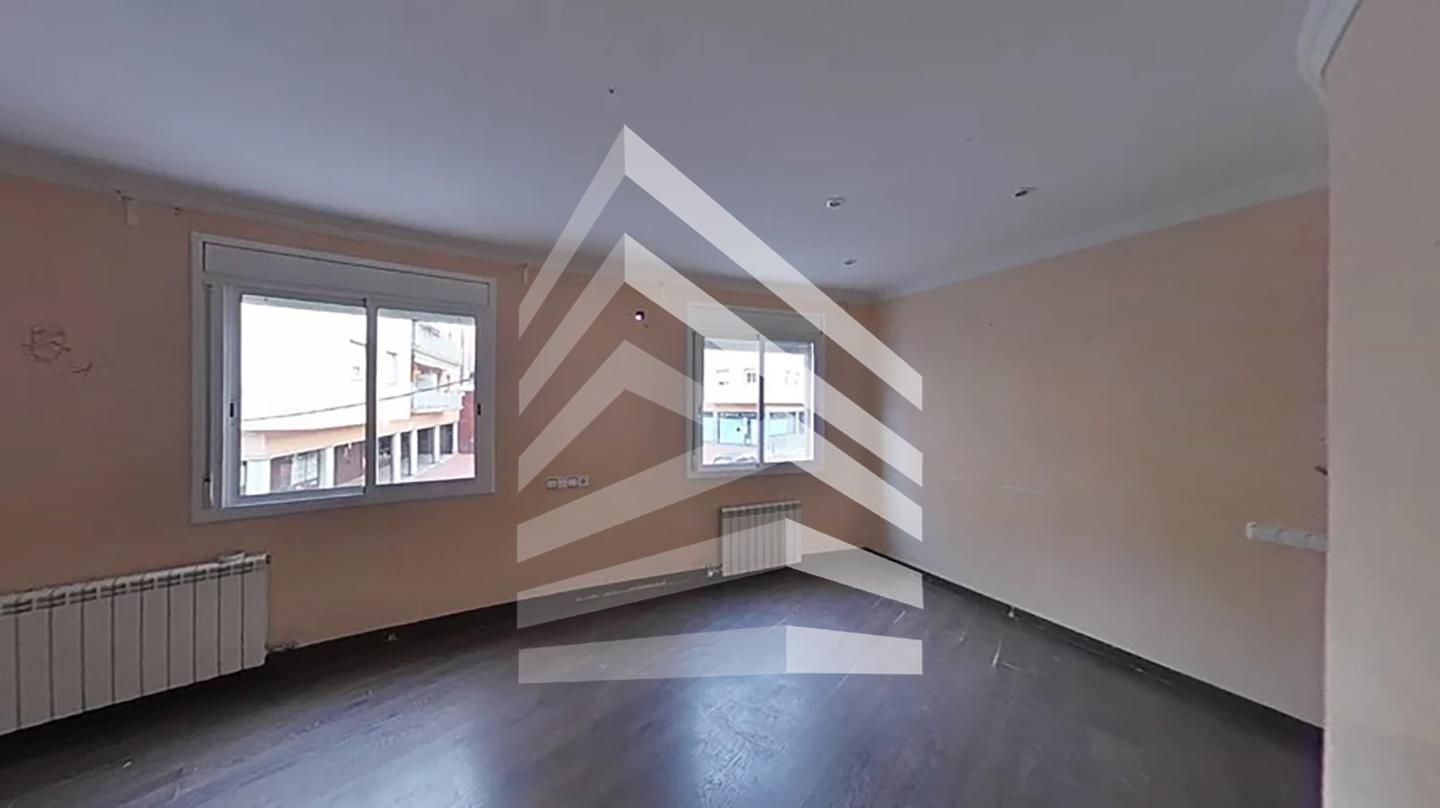 Sala d'estar de Pis en venda en  Barcelona Capital amb Parquet