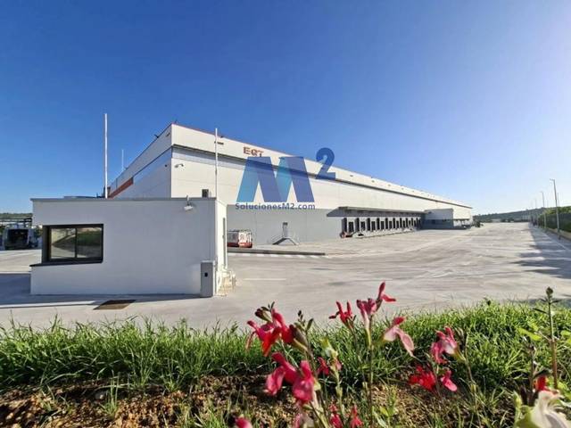 Nave industrial en Alquiler en Cheste