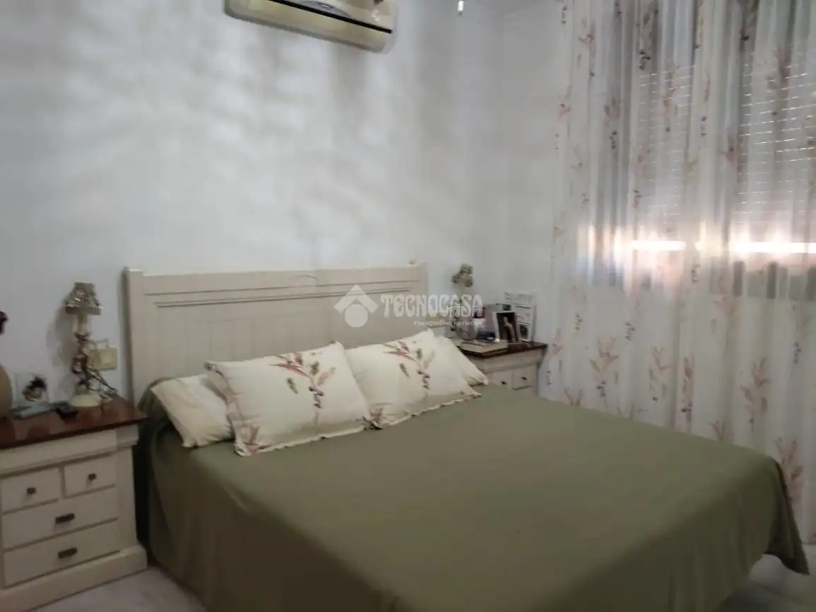 Habitación de Piso en venta en Córdoba con Aire acondicionado, Trastero y Balcón