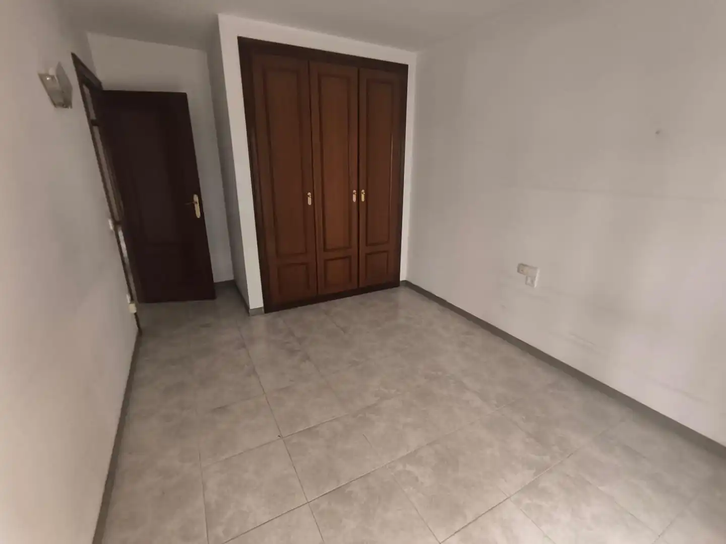 Bedroom of Flat for sale in Manresa  with Air Conditioner, Heating and Balcony
