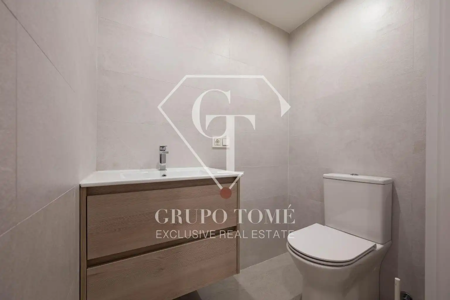 Badezimmer von Wohnung zum Verkauf in Donostia - San Sebastián  mit Heizung und Terrasse