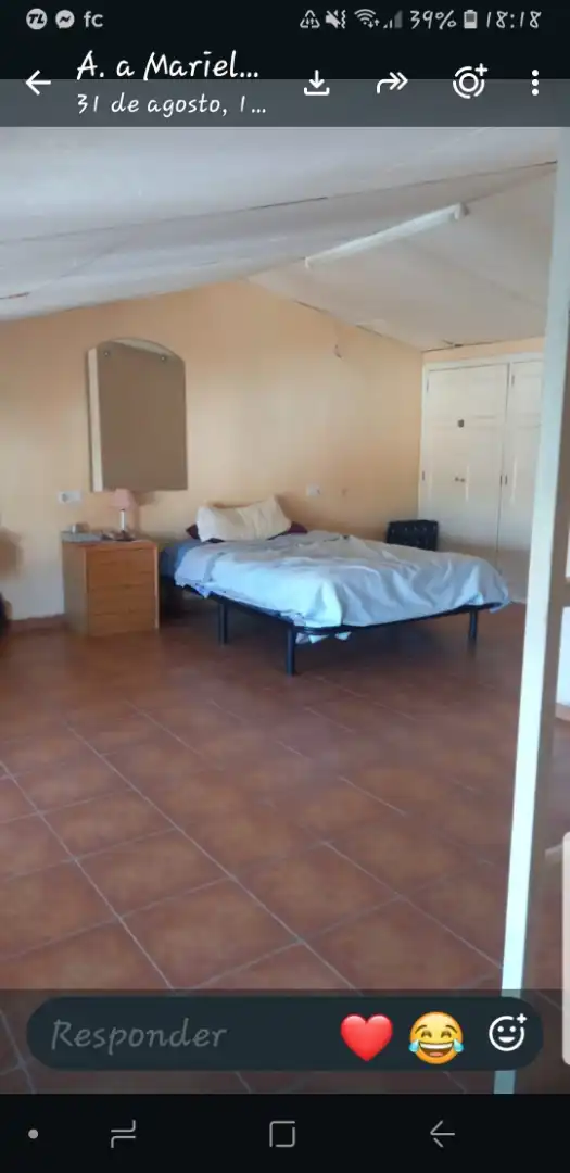 Habitación de Casa adosada en venta en Zucaina
