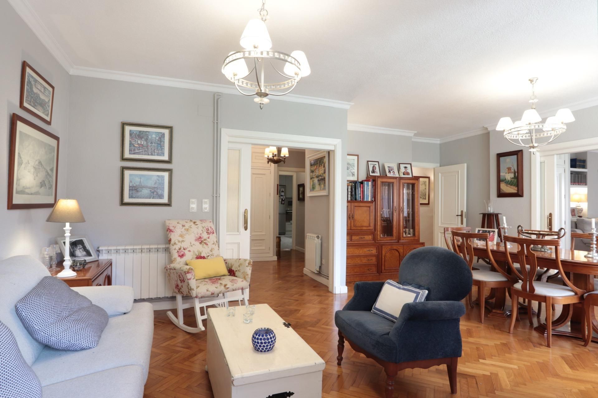 Living room of Flat for sale in Cartagena  with Air Conditioner, Heating and Parquet flooring