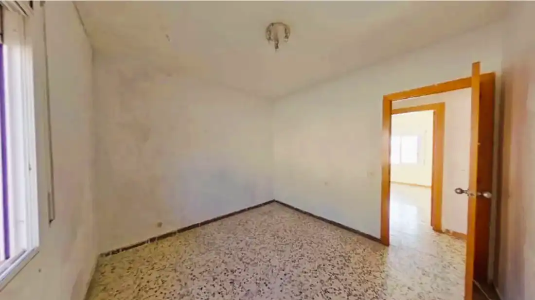 Dormitori de Casa o xalet en venda en Olesa de Montserrat amb Piscina