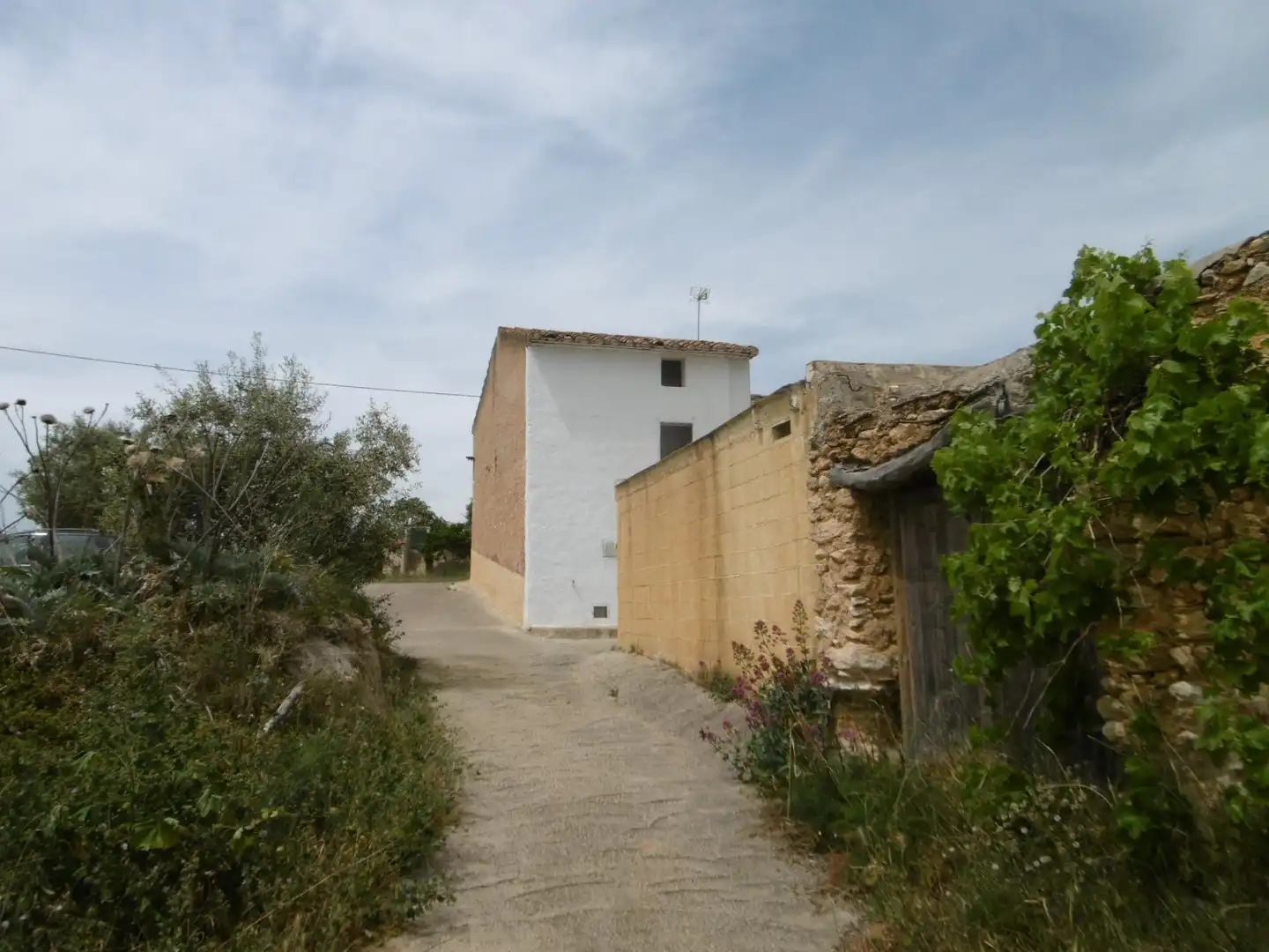 Vista exterior de Finca rústica en venta en Sierra Engarcerán con Calefacción y Trastero